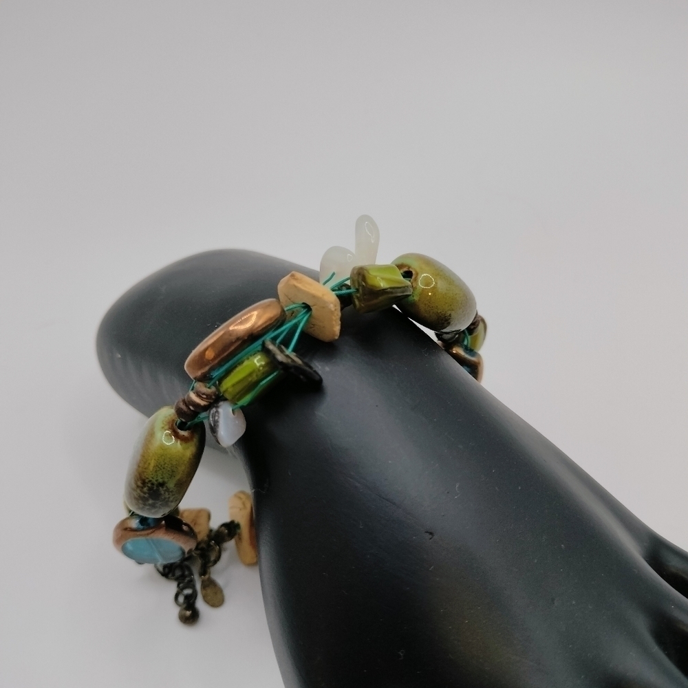 7" Premier Designs Green Earth Gold Tone Fashion Statement Bracelet - Picture 3 of 7